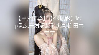 高颜值性感骚货TS王小爱 诱惑丝袜秀 美足美屌喜欢舔妈妈的脚脚吗 好性感啊，看得硬邦邦 多想操翻小爱同学！