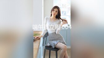    约操168CM黄发模特兼职小姐姐  齐逼小短裤坚挺美乳  镜头前掰穴有点黑  张开双腿就是