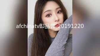 -排骨哥网约牛仔裤美女 妹子水多各种高难度姿势连射2次