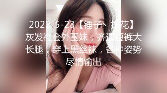 【新速片遞】 热门人妖 ❤️·Ts艾莉娜 ·❤️ 小巧精灵，舌吻，互操，黑丝被哥哥扯开，肏的菊花爆开！ 