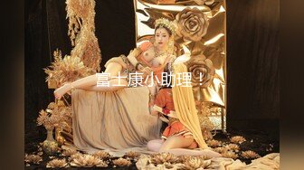 餐厅女厕 偷拍斑点裙美女